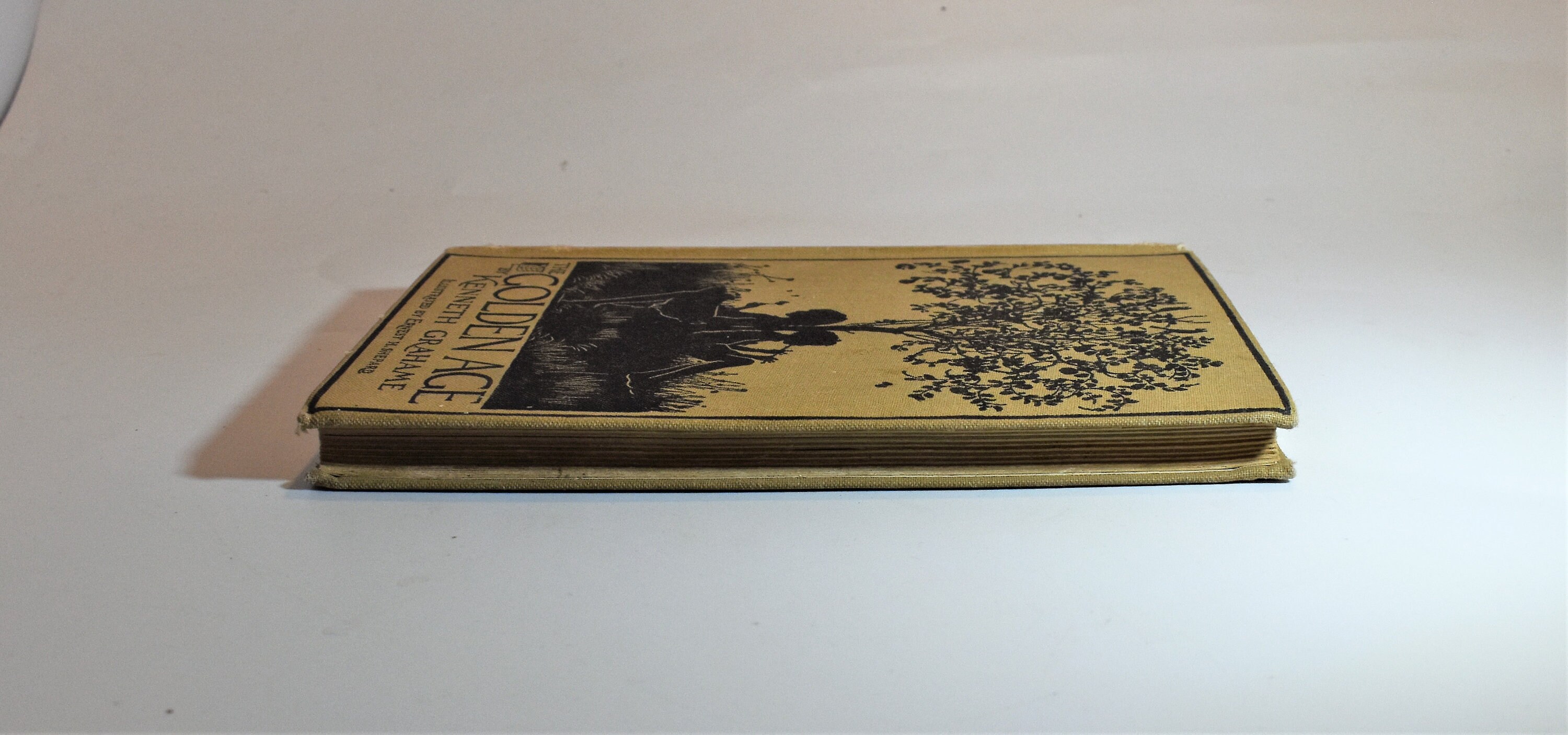 ヴィンテージ児童書：黄金時代、1942年版、E.H.シェパードによる