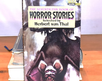Seventh Pan Book of Horror Stories. Van Thal. Vintage Pan Paperback (1966) Classic Anthology.