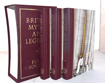 Folio Society Bücher Set: Britische Mythen & Legenden. 1998. Illustrierte Ausgabe. Drei Bände.