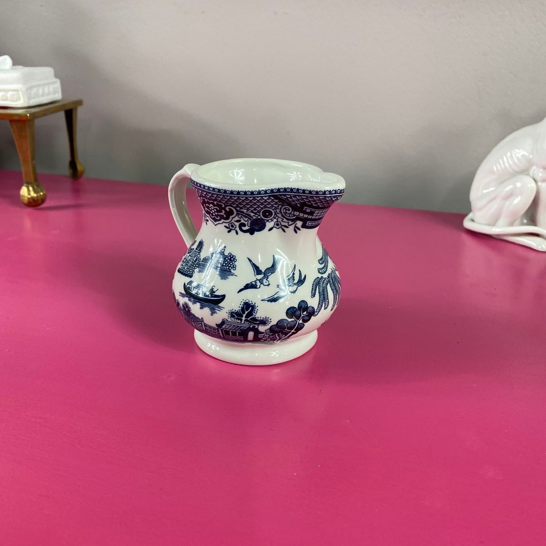 Blue Willow Creamer Queens Churchill Earthenware Etsy