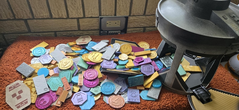 Star Wars Sabacc inspired assorted credits! 10 random Credits per Order! image 9