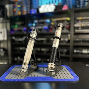 Universal Lightsaber Stand: Vertical Display, Fits Savi's & Legacy Sabers image 6