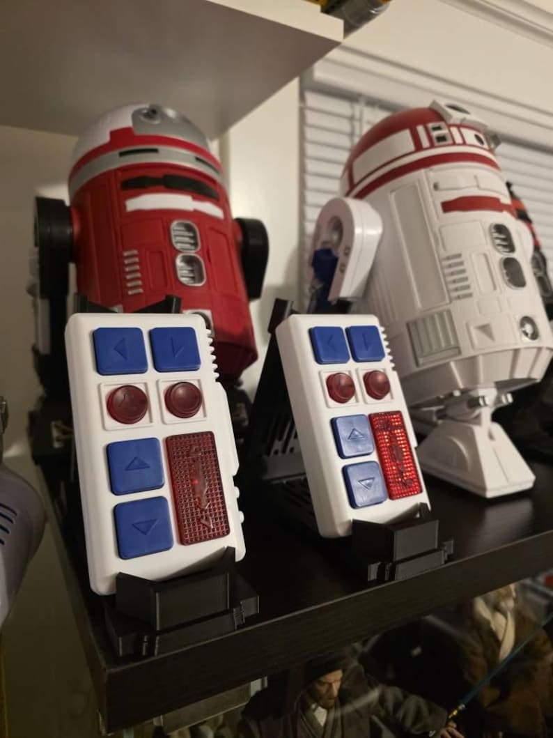 Support pour manette Droid Depot ! Porte aussi les poignées ! y compris les sabres Savi's et Legacy et plus encore ! image 3