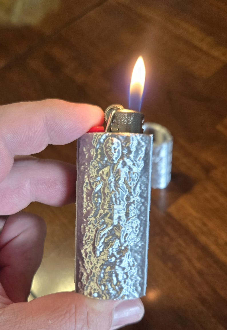 Star Wars Han Solo in Carbonite Lightsaber Bic LIGHTER CASE / Sleeve image 5