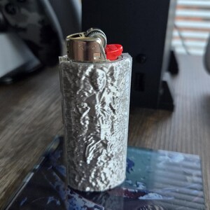 Star Wars Han Solo in Carbonite Lightsaber Bic LIGHTER CASE / Sleeve image 3
