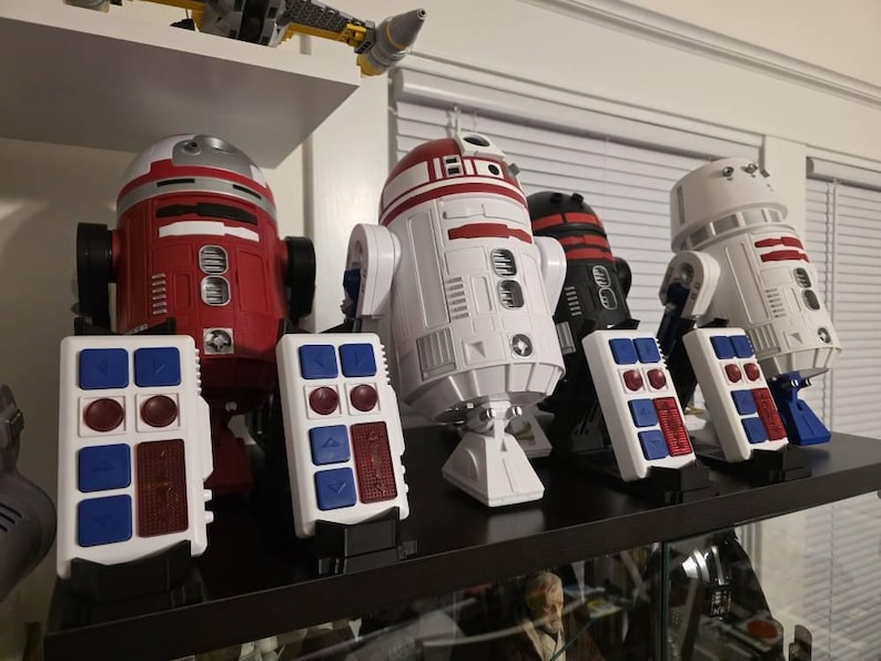 Support pour manette Droid Depot ! Porte aussi les poignées ! y compris les sabres Savi's et Legacy et plus encore ! image 2
