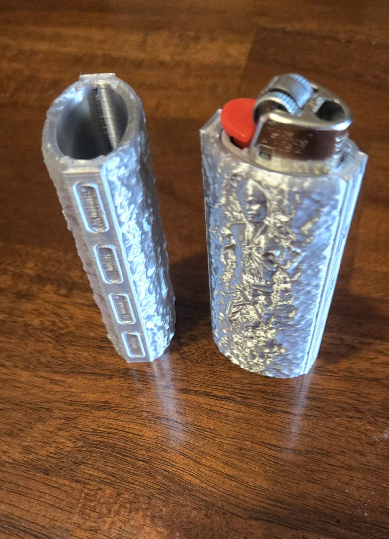Star Wars Han Solo in Carbonite Lightsaber Bic LIGHTER CASE / Sleeve image 9