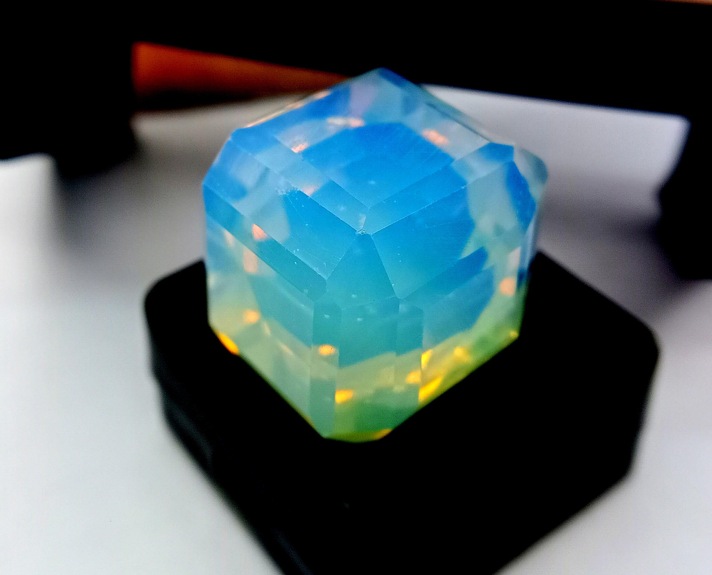Cultured Fire 80+ Ct Natural Opal Cube Fire Welo Australian Opal Cube ...
