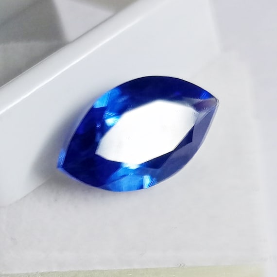 Pierre De Tanzanite Naturelle Certifiée RIF, 55 Carats, Ovale, Bleue, Non Traitée - Provenance Tanzanie, Taille En Inde