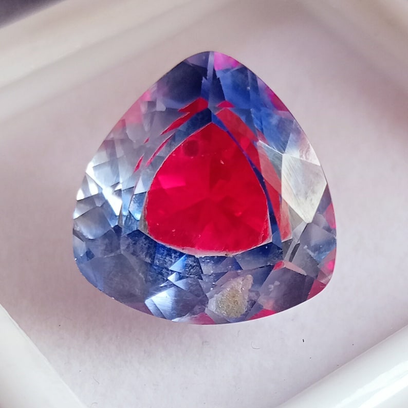Bi-color Pitambari Sapphire Trillion Cut 17.45 Ct Natural Loose ...