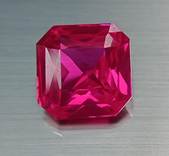 Alexandrite pierre précieuse en vrac naturelle 9,40 ct changement de
