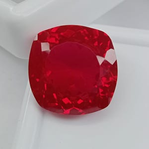 Cushion Cut Shape Blood Red Ruby 12 Ct AAA Flawless Mozambique Gemstone Loose Luster Quality Fashion Jewelry & Ring Making BD110