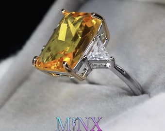 Anillo de diamantes amarillos grandes para mujer / Anillo de diamantes amarillos grandes / Anillo llamativo de diamantes amarillos / Anillo de diamantes amarillos grandes y radiantes