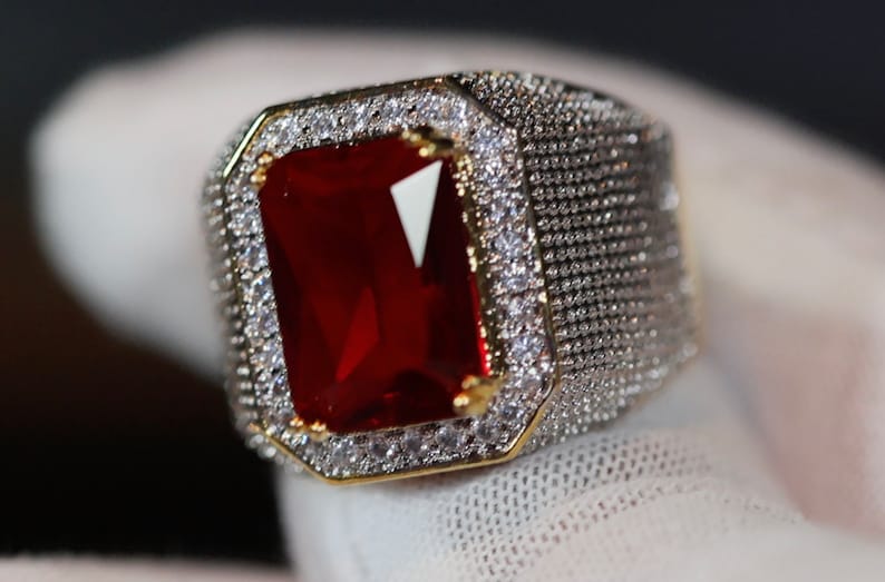 Mens Gold Red Diamond Ring