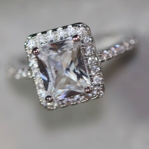 Womens Engagement Ring