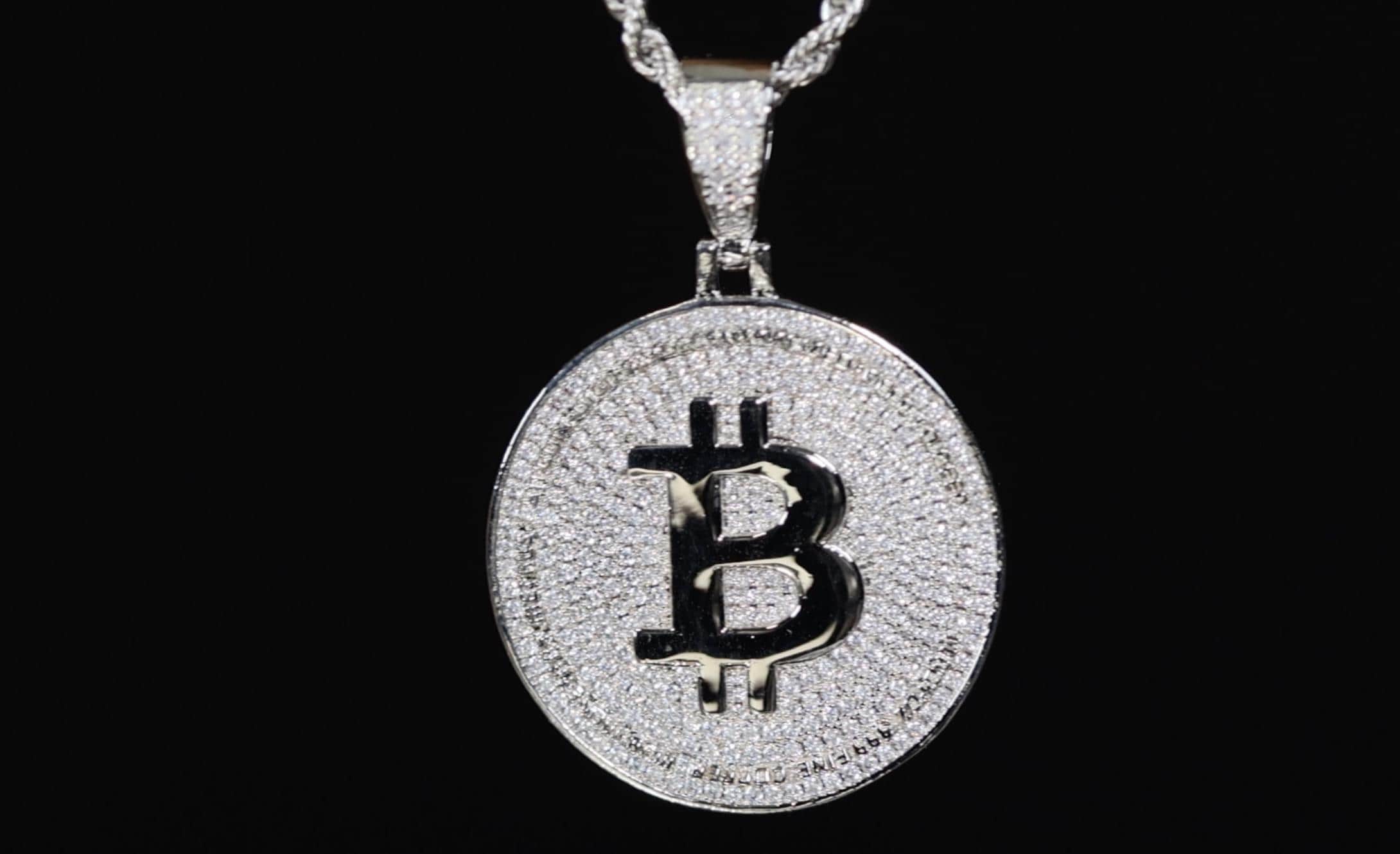 ヒップホップペンダント | アイスアウトペンダント | ダイヤモンドビットコインペンダント | ヒップホップチェーン | ビットコインペンダント |  ヒップホップジュエリー | ビットコインネックレス - Etsy 日本