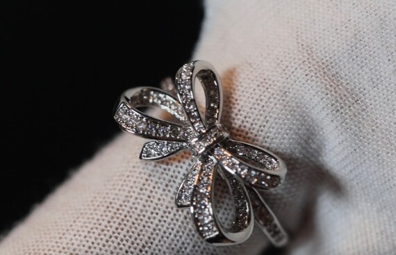 Tiffany diamond bow ring deals