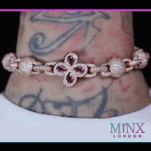 Armband med rosa diamanter i roséguld | Armband med röda diamanter i klöver | Armband med diamantkulor i roséguld | Armband med klöver i roséguld | Armband med rubiner i rubin
