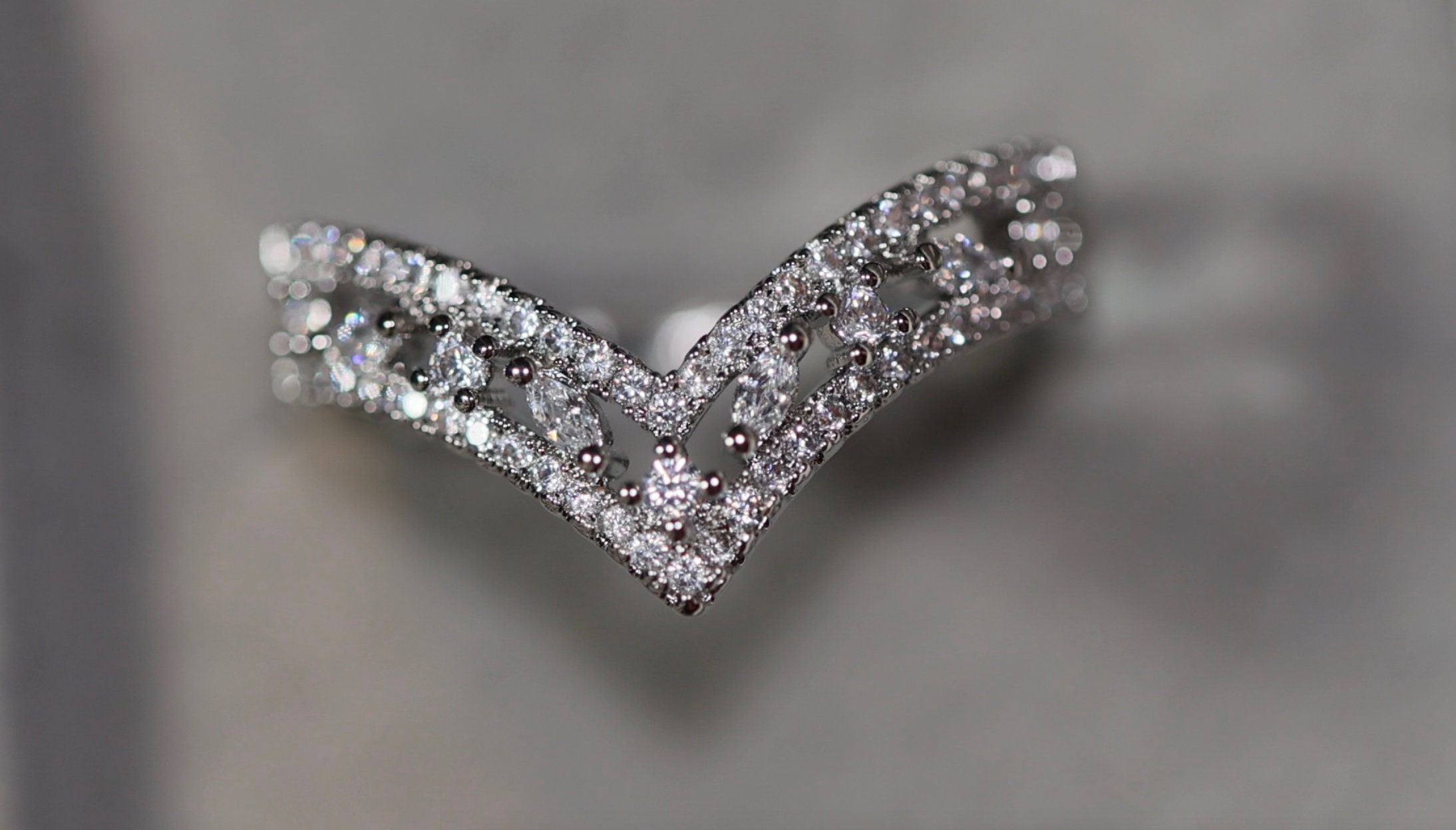 Wishbone Ring | Wishbone Rings | Wishbone Engagement Ring | V Shape ...