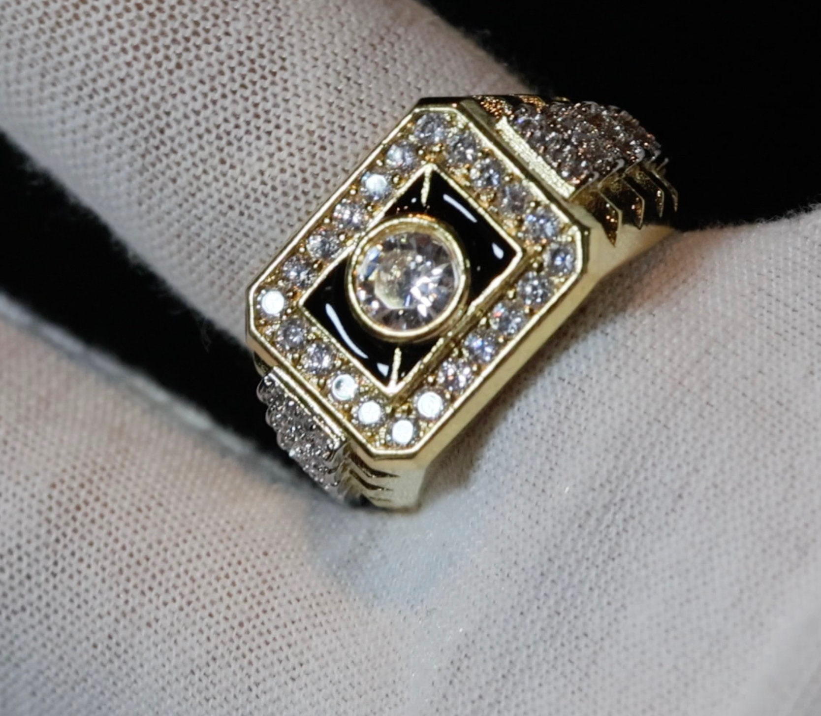 Antique 18k Gold Diamond Gypsy set ring, Victorian, star set - Ruby Lane