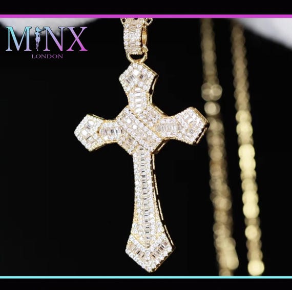 0,50 Carats (CT) Argent Sterling Micro Pave Diamants Blancs Pour Homme Hip Hop Pendentif Croix Religieuse