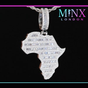 Pendentif Afrique diamant baguette | Pendentif Afrique | Pendentif Afrique diamant | Pendentif Iced Out Africa | Pendentif Afrique en argent | Grand pendentif