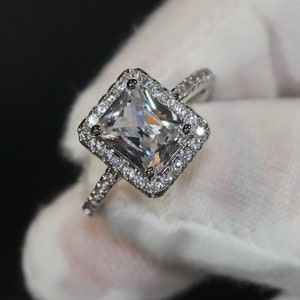 Womens Engagement Ring