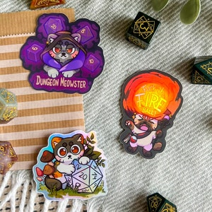 Adesivos de D&D, Dungeonmeowster, trocadilhos de D&D, adesivo de gato, adesivo holográfico, pacote de adesivos, conjunto de adesivos, adesivos iridescentes