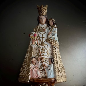 Astonishing Spanish Virgin de los Desamparados, our Lady of the Forsaken, Olot statue, catholic, religious art, Spain, glass eyes