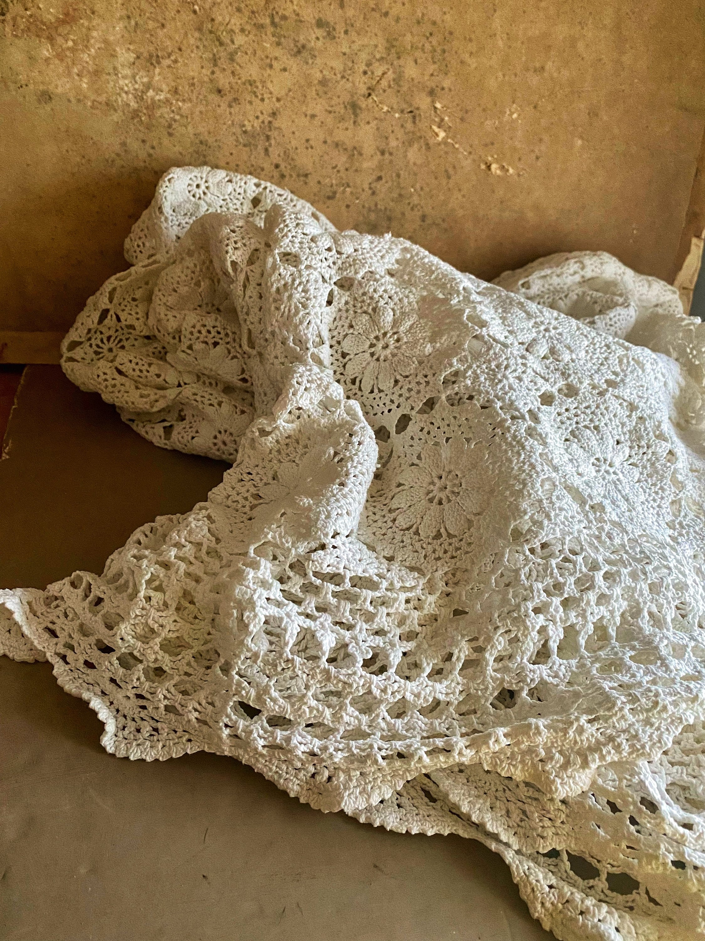 Antique Crochet Bed Cover/handmade Crocheted Bed Cover/vintage Bed