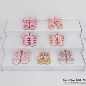 Sandals for Ruby Red Fashion Friends doll - Shades of Light Pink