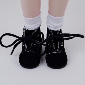 Ankle lace up boots for Ruby Red Fashion Friend doll - Neutrals Suede Black