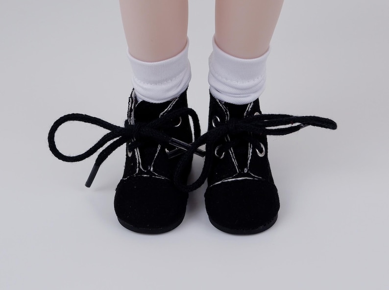 Ankle lace up boots for Ruby Red Fashion Friend doll - Neutrals Suede Black