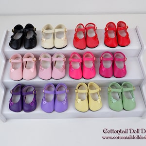 Monique Bow Mary Jane dress shoes for Ruby Red Fashion Friends doll