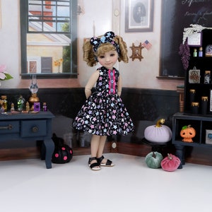Magic Cosmos - dress with sandals for Ruby Red Fashion Friends doll