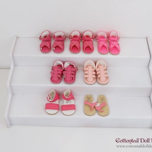 Sandals for Ruby Red Fashion Friends doll - Shades of Coral