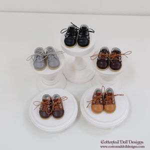 Boy Oxford Shoes for Ruby Red Fashion Friends doll