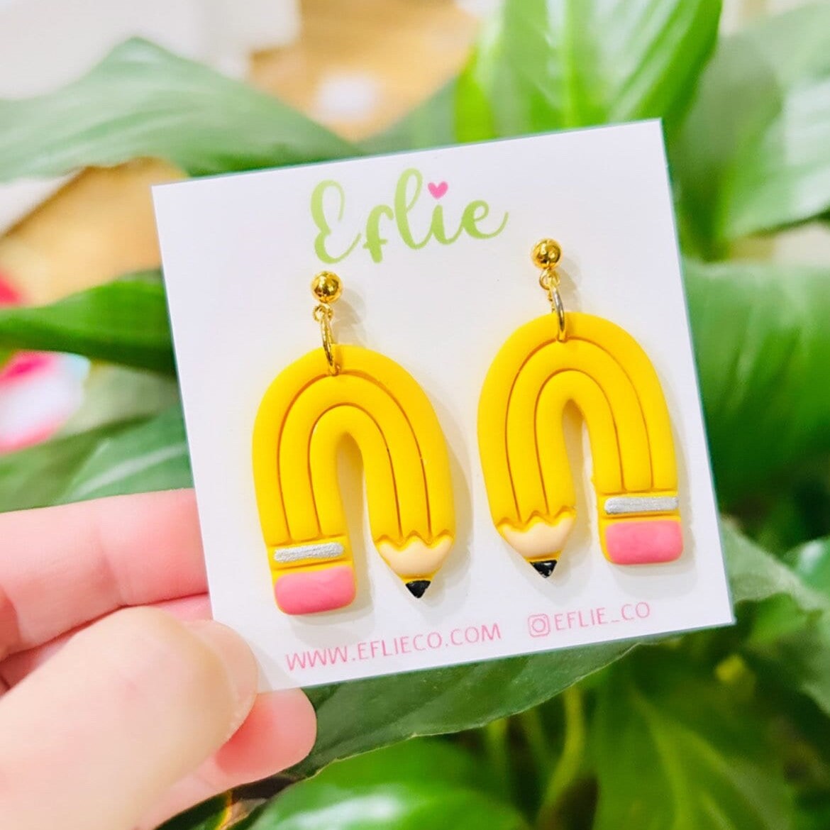 Orecchini pendenti arcobaleno a matita / Gioielli per il ritorno a scuola / Orecchini autunnali Orecchini per studenti / Orecchini per insegnanti Idea regalo / Matita gialla carina - Italia