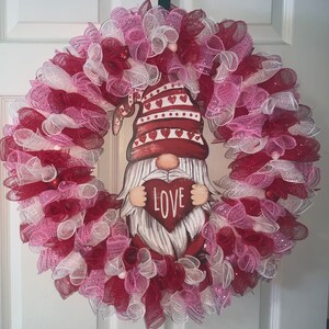 Valentine’s Day gnome wreath.