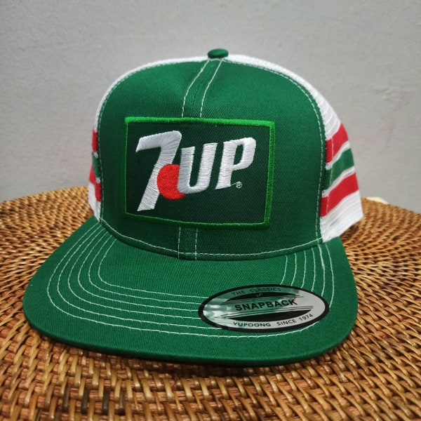 Full Mesh 7up 7 UP Nice Logo Embroidered Patch Trucker Hat 3 Stripe Adjustable Snap Back Cap Retro Style Green VTG Look Baseball Cap