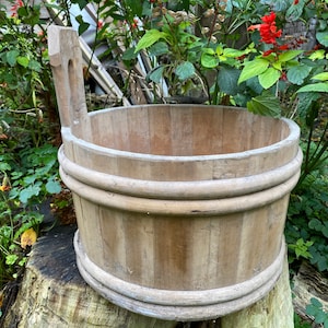 Antique wooden bowl - Old ethnic basket - Farmhouse - Home decor - Rustic Decor