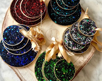 Set of 4 Opal Glitter on Black or White Resin Round Holiday Ornament in an assortment of sizes | Christmas Tree Decor | Stocking Stuffer