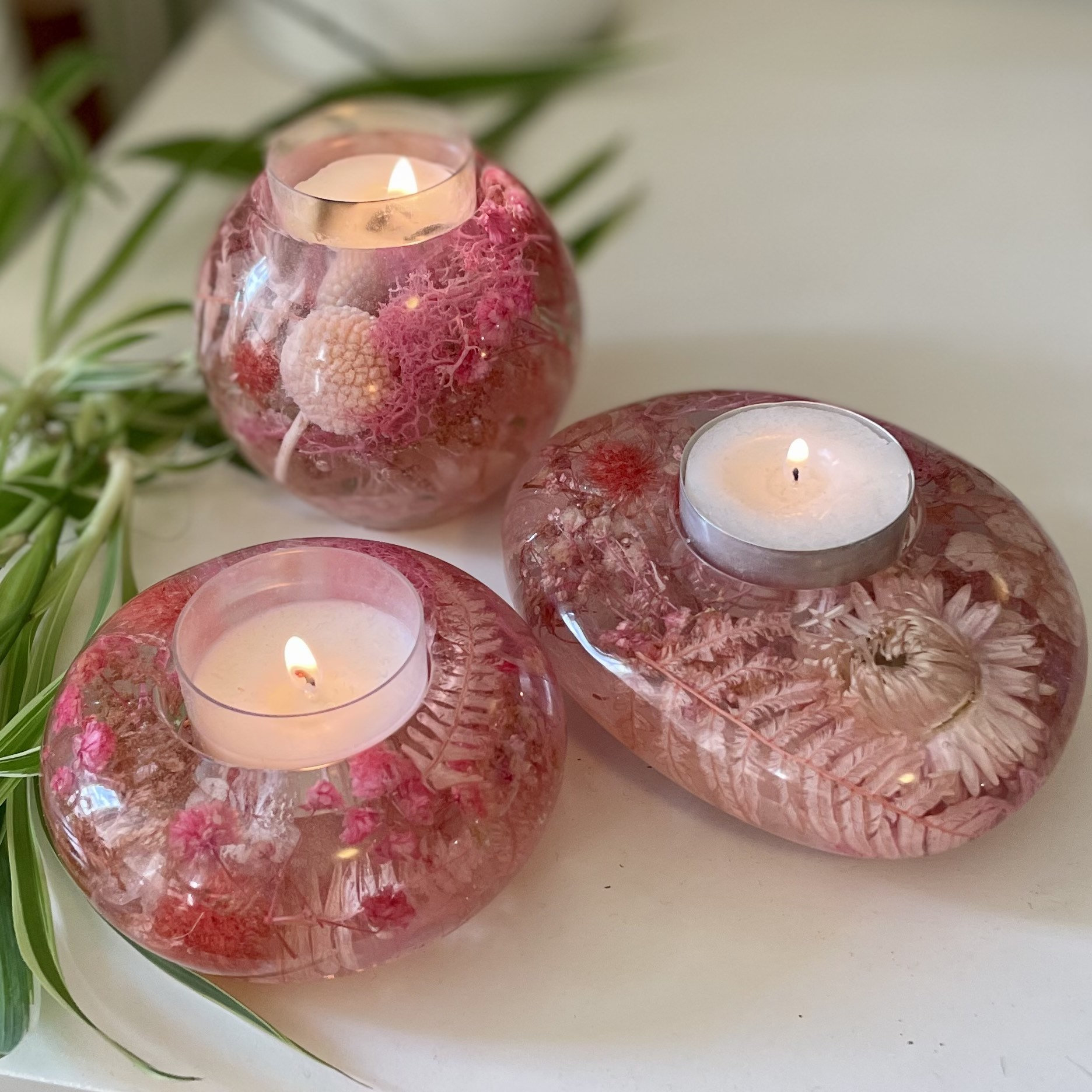 Pink Dried Flower Tea Light Holder: Handmade Resin Candle Holder