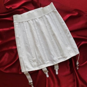 Girdle Pencil Skirt