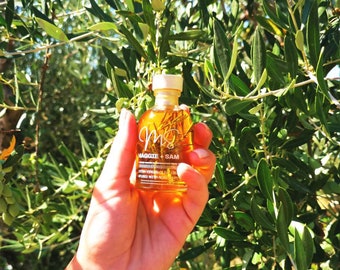 50ml Olive Oil wedding favors, Extra Virgin Olive Oil favors from Greece,Unique Infused Olive Oil favors with tags. Free expedited shipping.