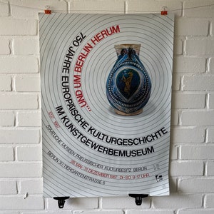 Cartel original, 1987, 750 años de Europa. Historia cultural, Berlín, museo, cerámica, jarrón, jarra, vintage, exposición, artes decorativas, decoración,