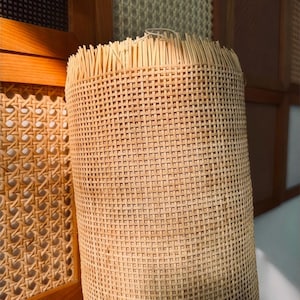 Rotolo di intreccio in rattan, trama quadrata naturale immagine 2