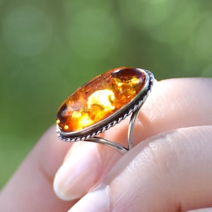 Bright, classic ring created with natural Baltic Amber and 925 Silver, cognac amber, MJ Baltica, BP076
