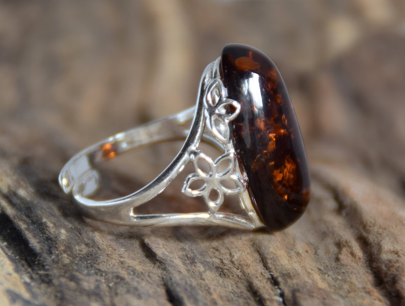 adjustable size BP028 MJBaltica ring with Natural Amber and Silver 925