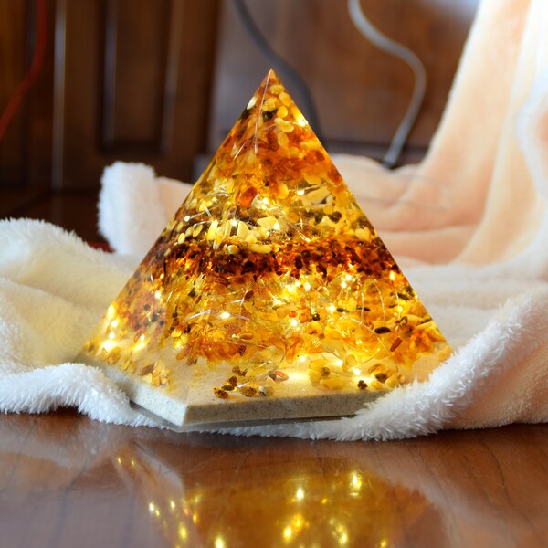 Baltic Amber Resin Lamp - Etsy